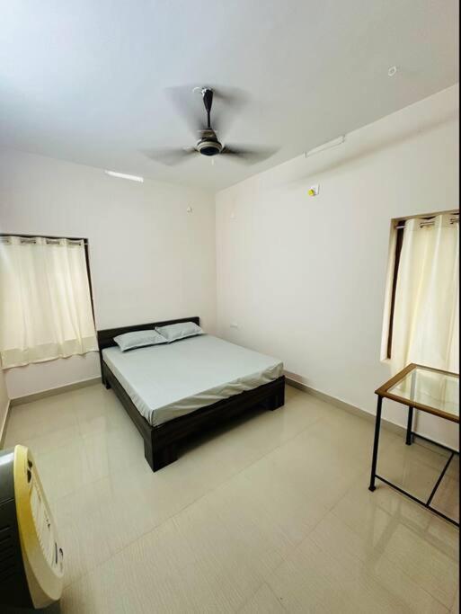 Home In Guruvayur-3 Bedroom Ngoại thất bức ảnh